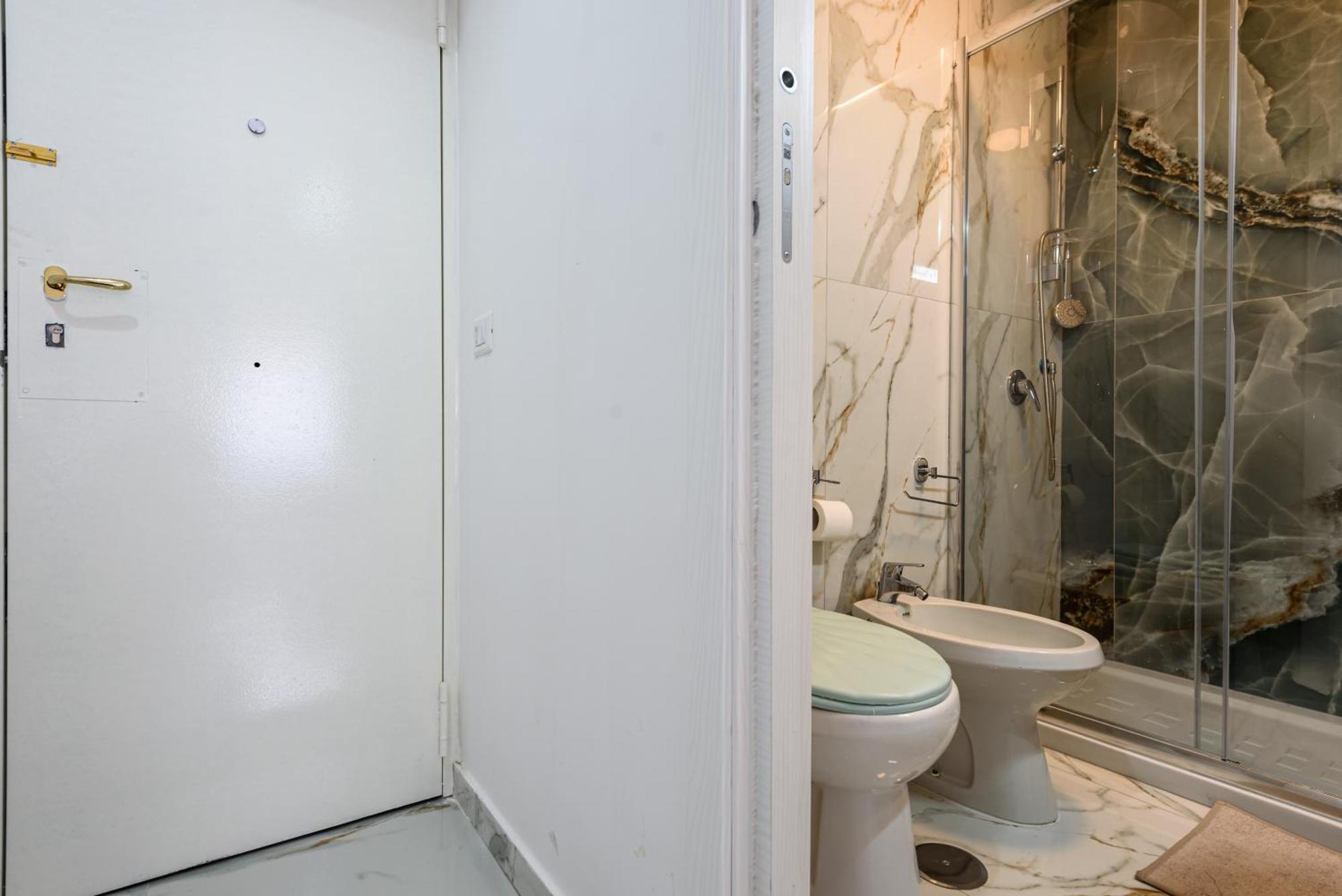 ナポリCasa Ninaアパートメント エクステリア 写真