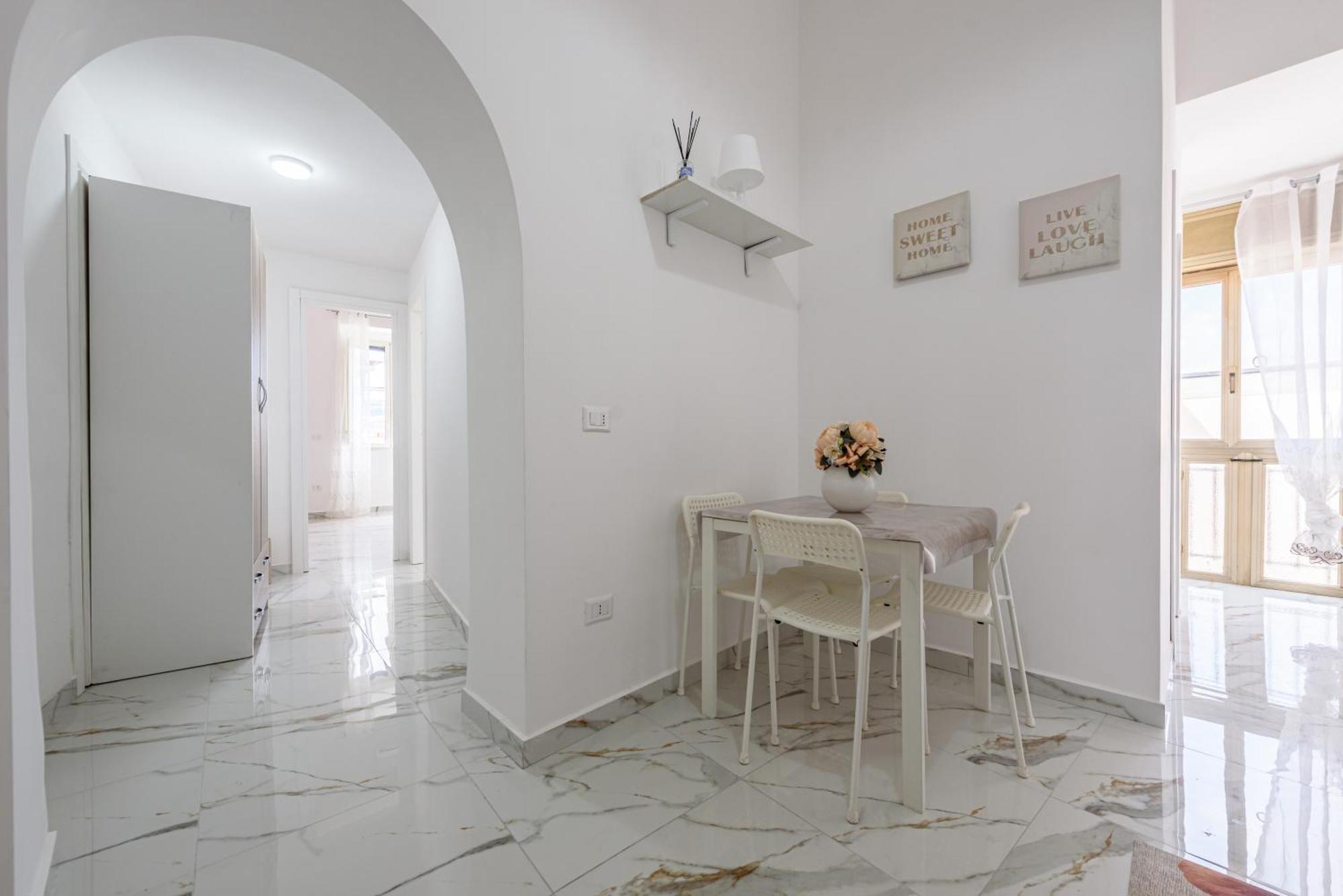 ナポリCasa Ninaアパートメント エクステリア 写真